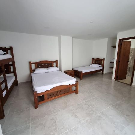 Hotel Antonella Plaza Pinchote Exterior photo