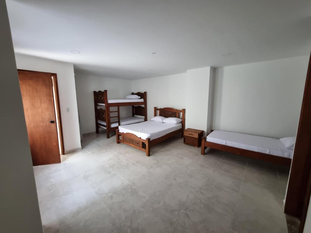 Hotel Antonella Plaza Pinchote Exterior photo